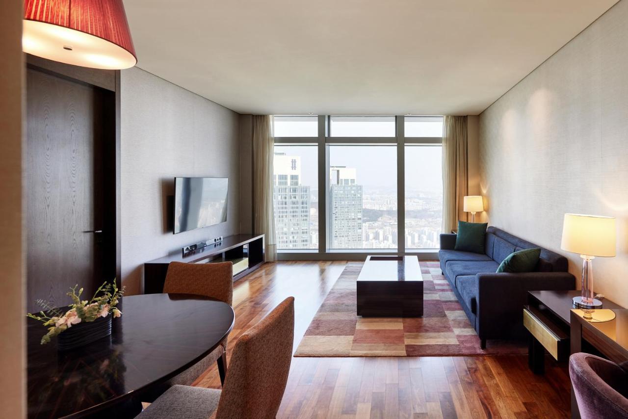 Oakwood Premier Incheon Aparthotel Exterior photo